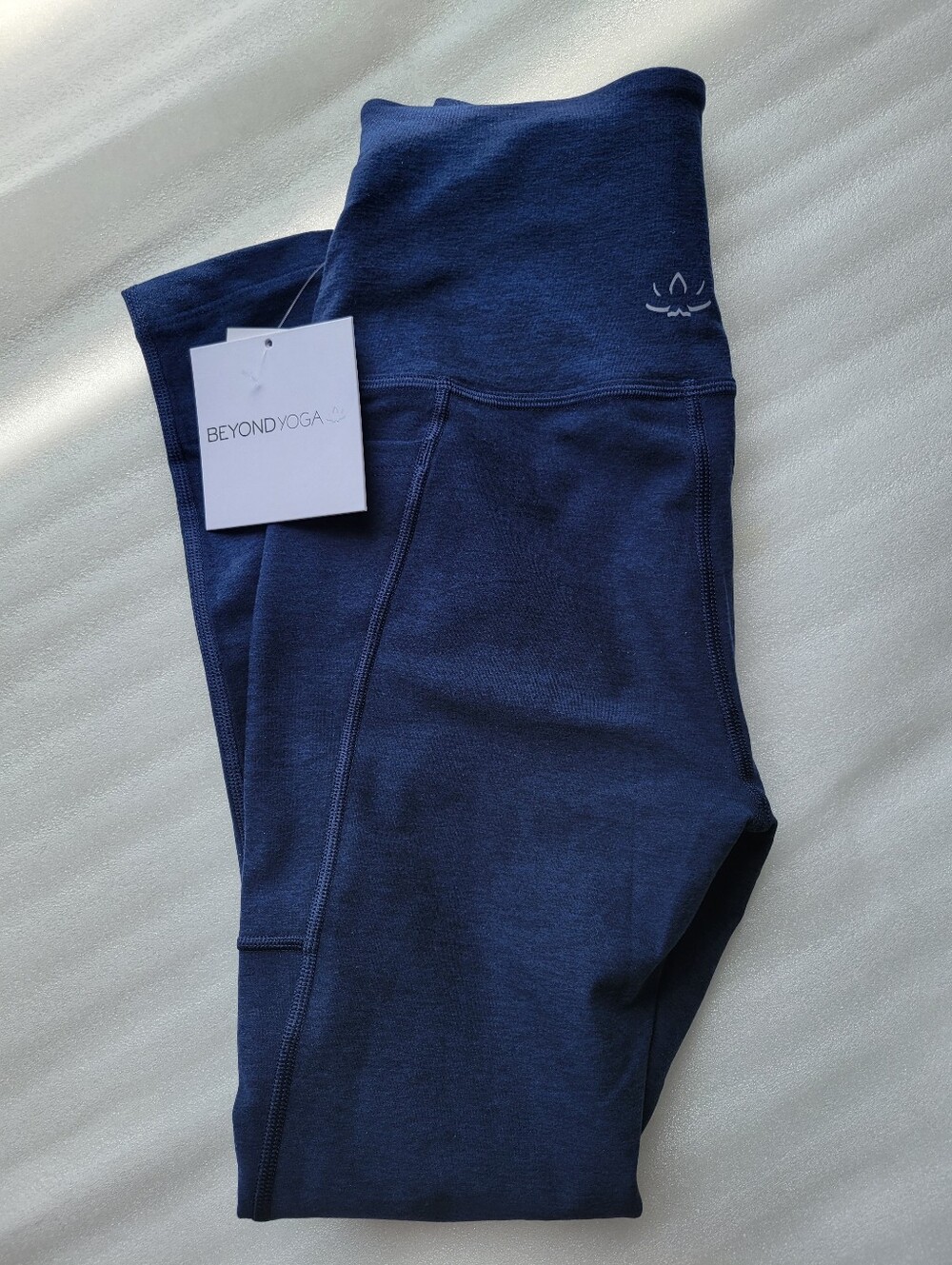 NWT Beyond Yoga [ Small ] Out Of Pocket High Waist Midi Leggings *NOCTURNAL NAVY